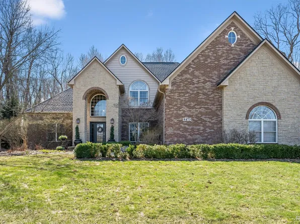 8473 Deerwood Rd, Clarkston, MI 48348