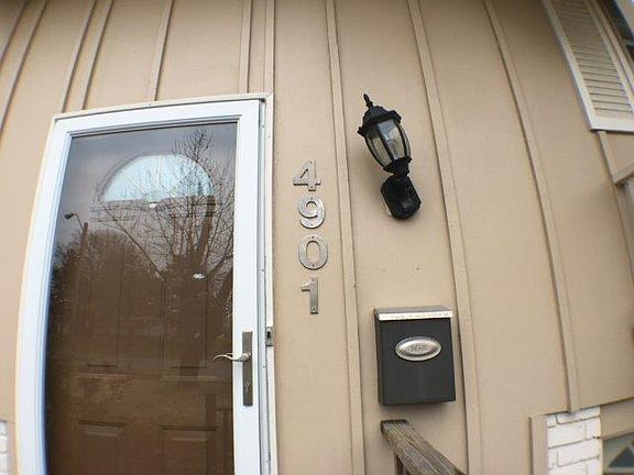 2nd image of 4901 Crescent Ave