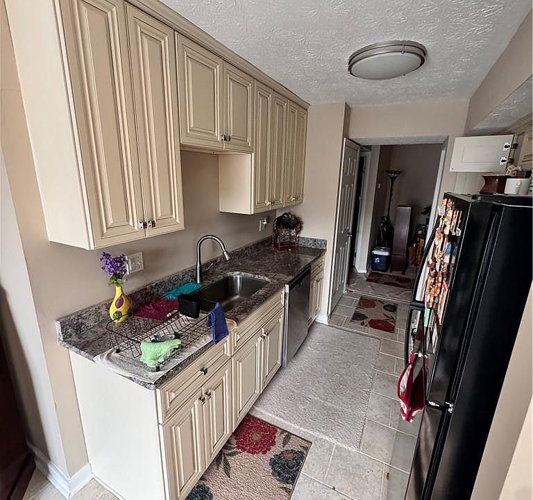 1st image of 1503 Largo Rd APT 303