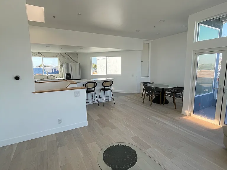 16672 Pacific Coast Hwy #B — Photo 3