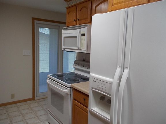 4th image of 5020 W Thatcher Ln