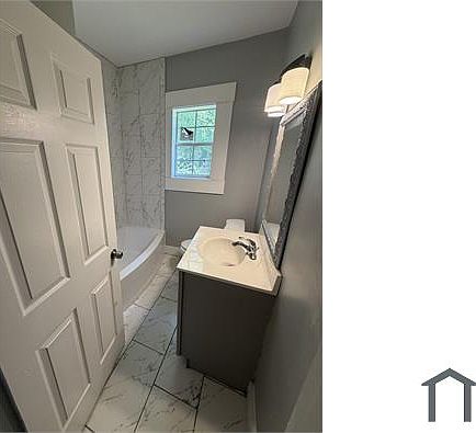 2nd image of 1134 Decatur St