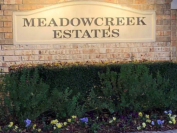 2nd image of 1391 Glenwick Dr