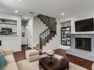 2805 Meadow Park Drive, Bedford, TX 76021