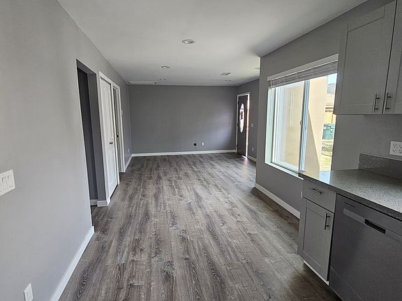 5th image of 2423 Smokewood Pl