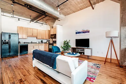 Floor plan 1 Bedroom 1 Bathroom