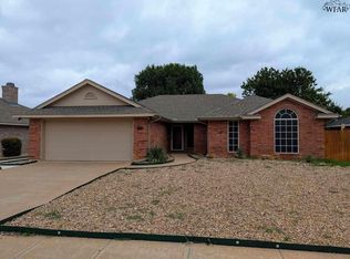 5509 Long Leaf Dr, Wichita Falls, TX 76310