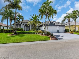 12530 Walden Run Dr, Fort Myers, FL 33913