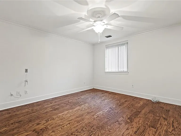 300 Johnson Ferry Rd #A110 — Photo 14