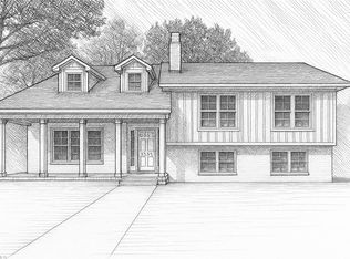 3336 Country Club Rd, Winston Salem, NC 27104