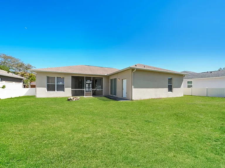4203 Anaconda Dr — Photo 1