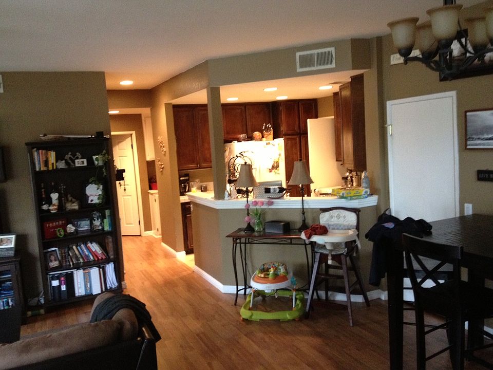 1st image of 28 Montara Dr