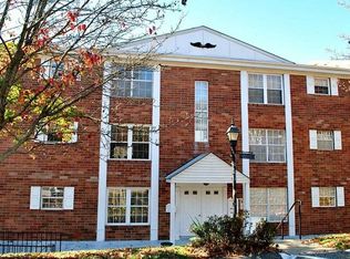 3 Hiland Valley Dr APT 304, Pittsburgh, PA 15229