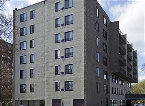 1st image of 109 Broad St
