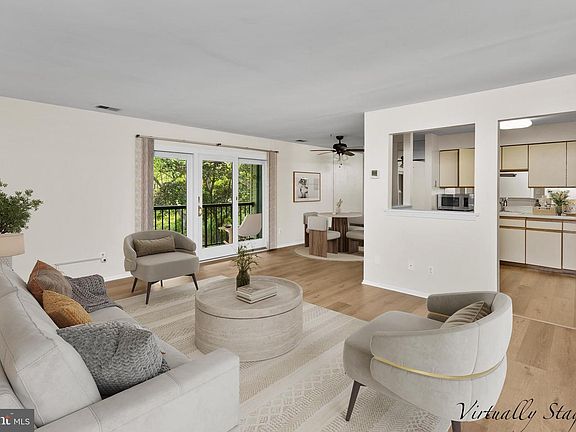5th image of 214 Wyndham Pl