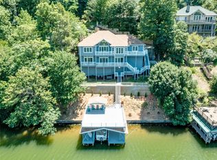 304 Seton Rd, Lake Lure, NC 28746