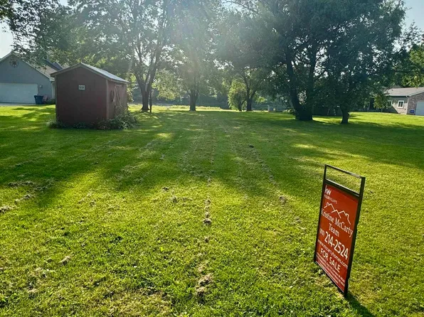 5257 N Fox Rd, Sanford, MI 48657