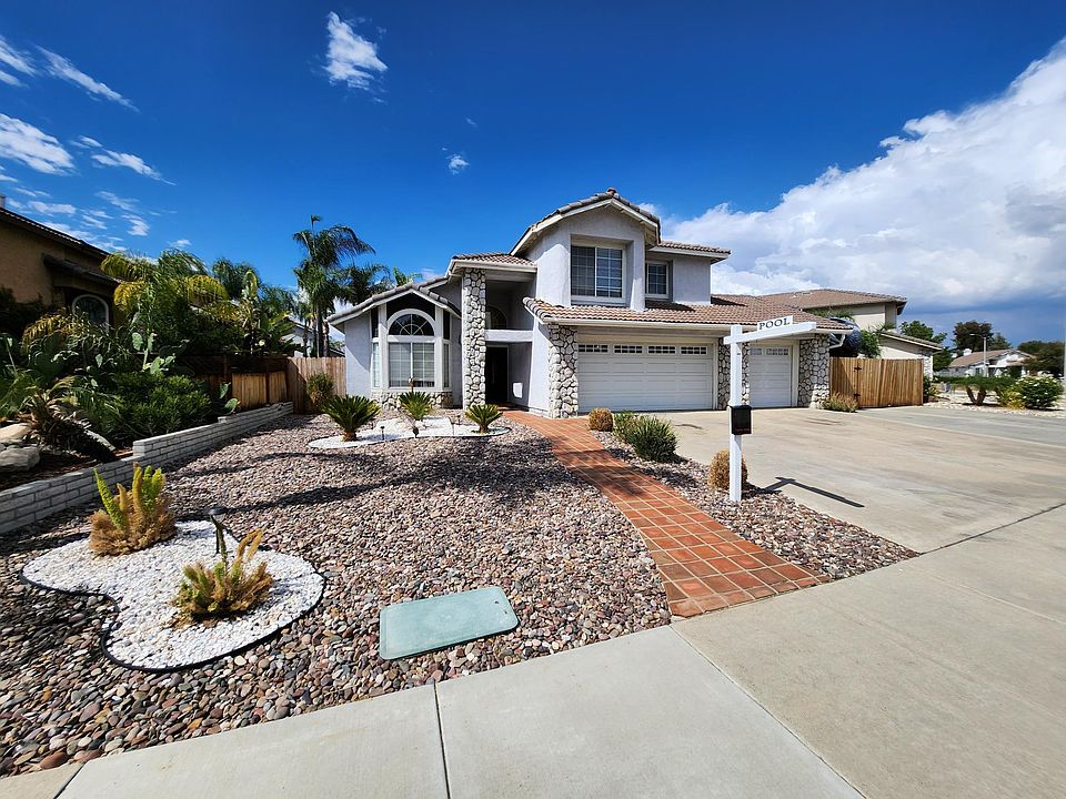 1st image of 36971 Cedarwood Dr #1