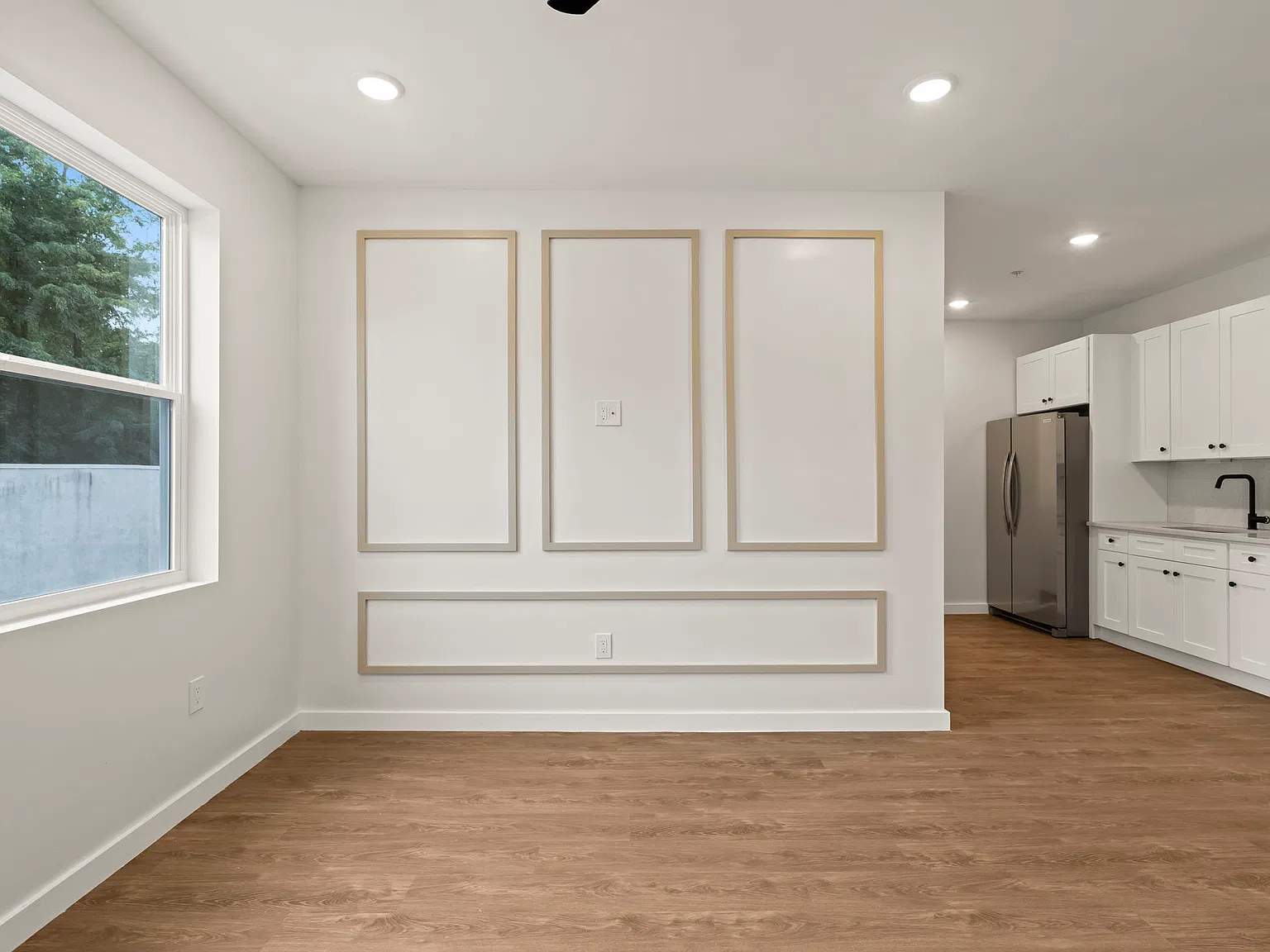 2 bed, $1,660 — Photo 3