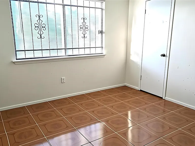 13146 Newbrook Dr — Photo 19