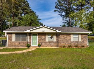 907 Veterans Pkwy, Opelika, AL 36801