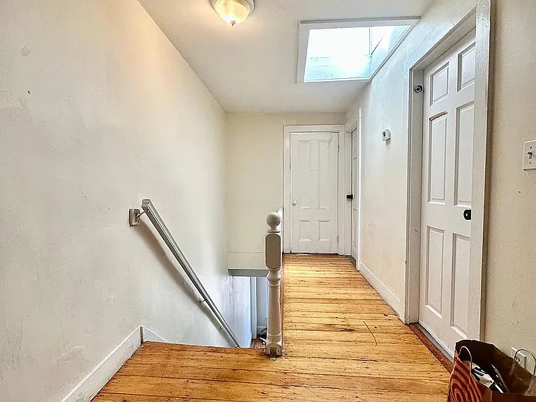 22 Highgate St #20 — Photo 20