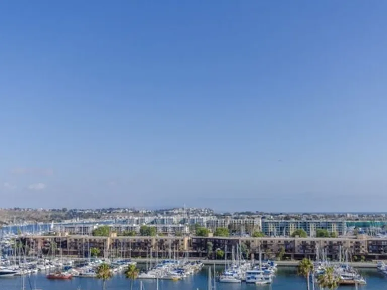 4335 Marina City Dr #642 — Photo 22