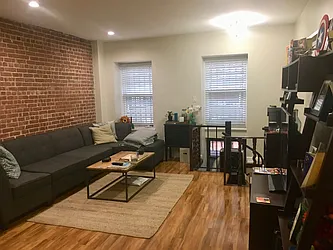 Rented by Living New York