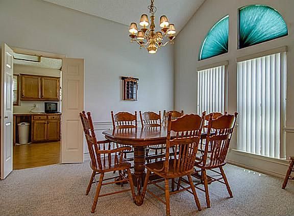 3rd image of 2501 Willowdale Dr