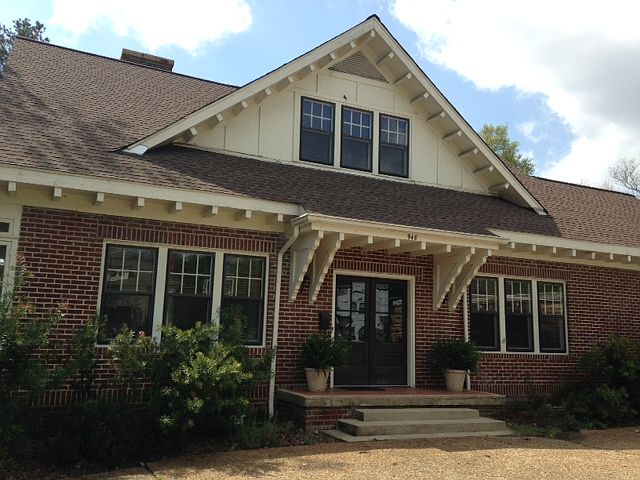 Great Older Home on Main St