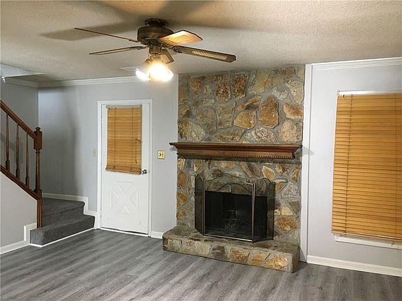 2nd image of 707 Twin Brooks Ct