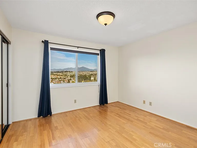 24001 Swallowtail Dr — Photo 24