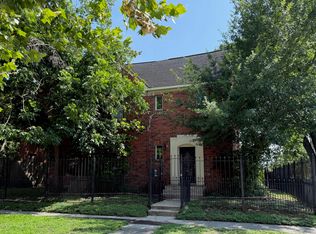 2602 Arbor St #B, Houston, TX 77004