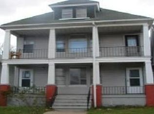 2364 Commor St, Hamtramck, MI 48212