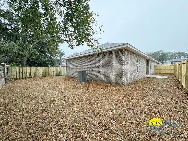 17 Cape Dr #B — Photo 19