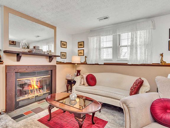 4th image of 4206 Berryfield Dr