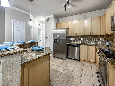 Casa Bella Apartments - 6601 Westshore Blvd Tampa FL | Zillow