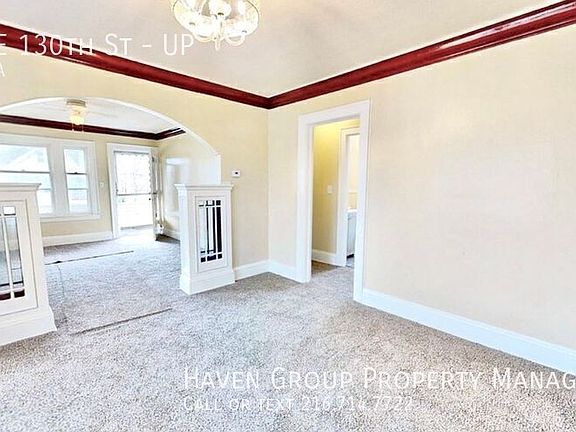 3rd image of 3045 E 130th St #Up