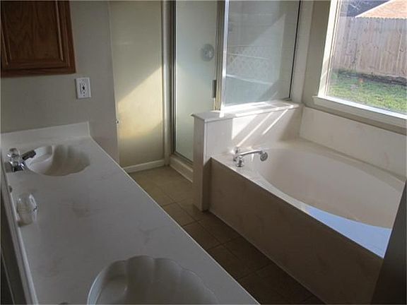 5th image of 22707 Willhanna Dr