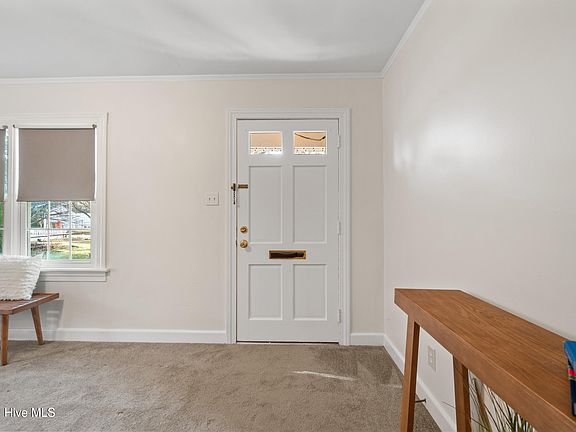 4th image of 1200 E Williams Circle
