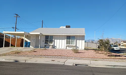 500 Slayton Dr Photo 1