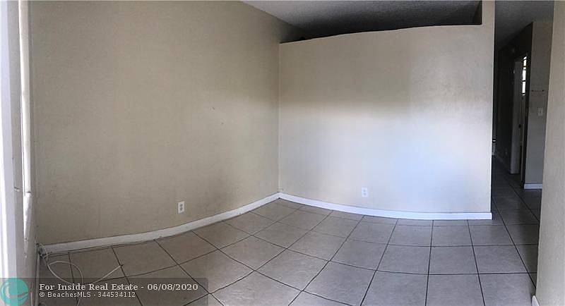 1st image of 50 SE 12th St #20