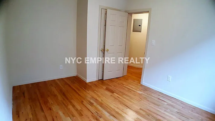 Rented by NYC Empire Realty Inc | media 22