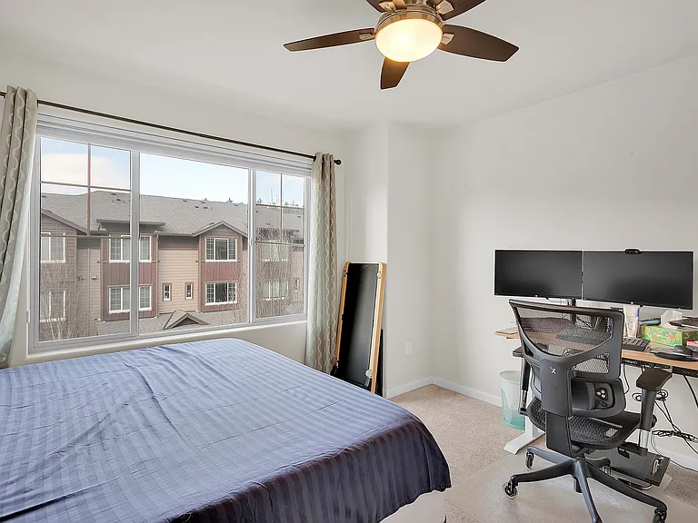 184 NE 79th Ave — Photo 21