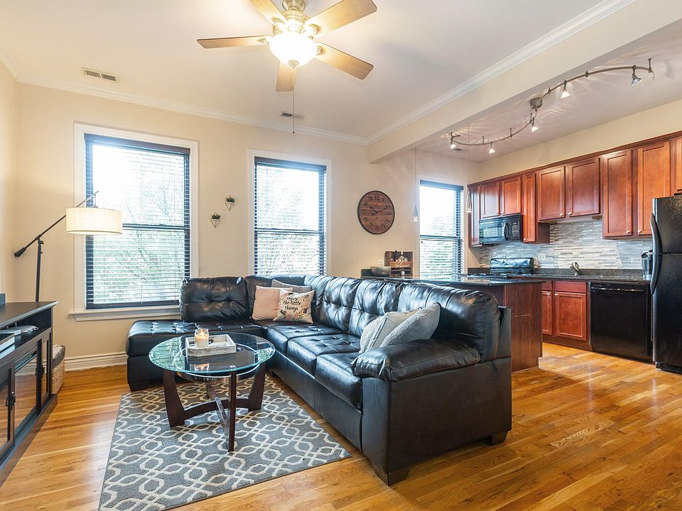 1st image of 1707 N Paulina St APT 302