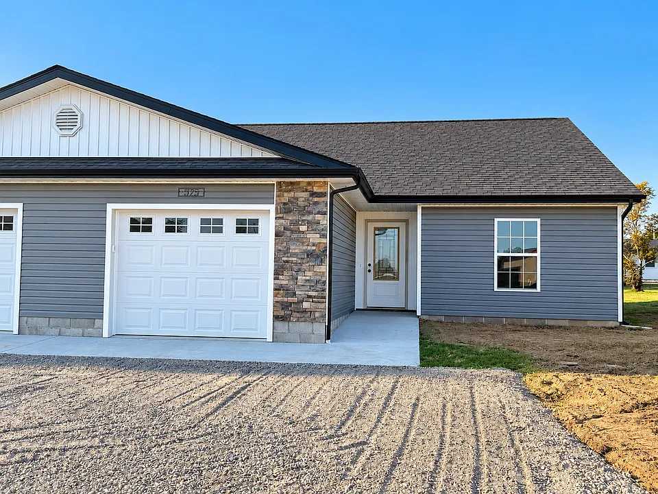 105 S Ferne Clyffe Rd #525