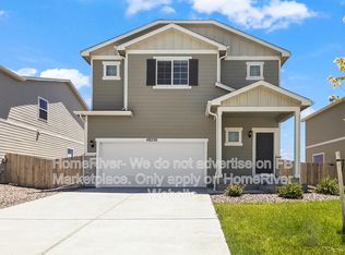 48250 Shetland Dr, Bennett, CO 80102