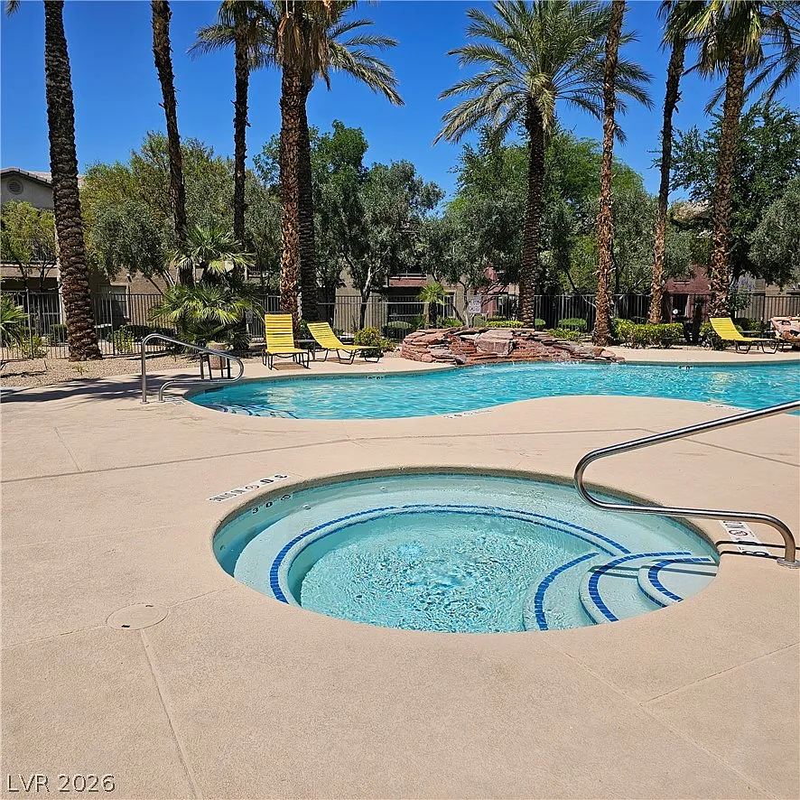 3 bed, 2.0 bath, 1167 sqft, $1,500 — Photo 4