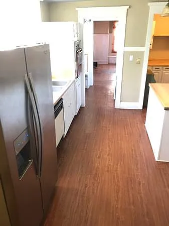 3 bed, 2000 sqft, $2,600 — Photo 1