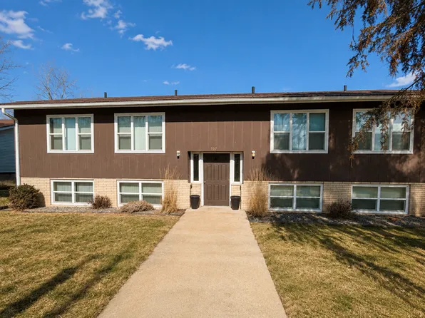 709 Tremont St #2, Mauston, WI 53948